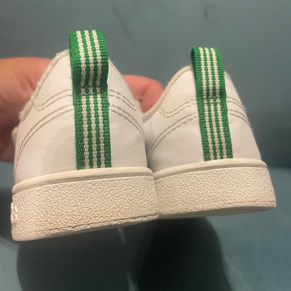 Adidas- Kids' (toddler) Advanced Lifestyle Court Two Hook-And-Loop shoes Size 9K - Picture 6 of 10